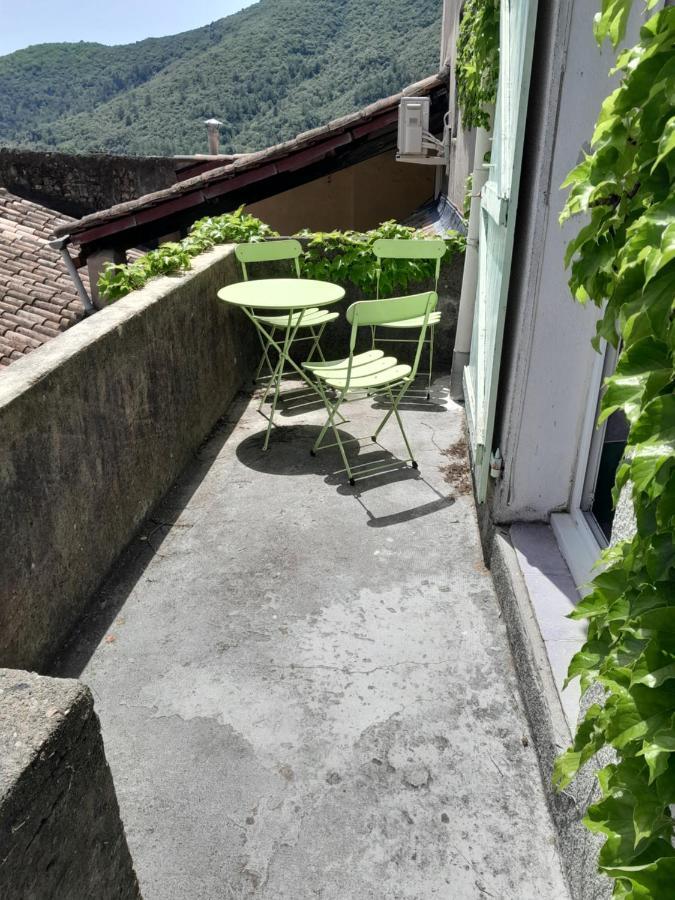 Le Prieure Bed & Breakfast Saint-Florent-sur-Auzonnet Luaran gambar